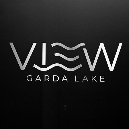 View Garda Lake Бренцоне сул Гарда Екстериор снимка