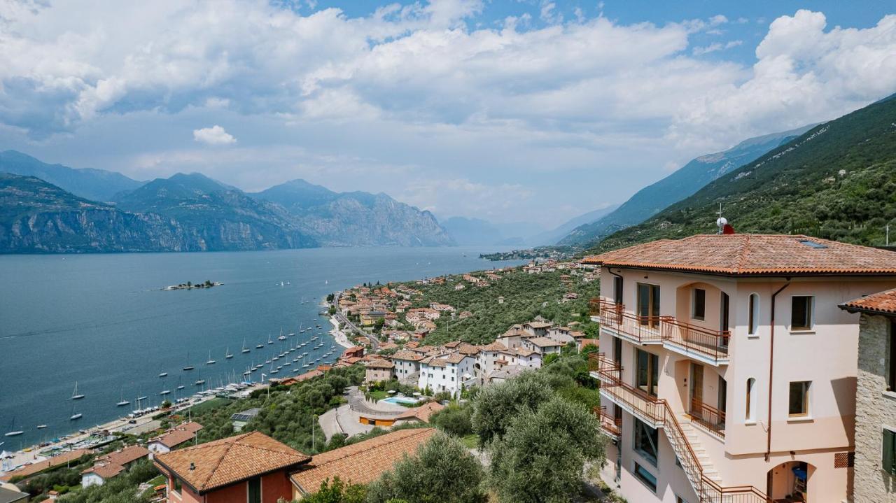 View Garda Lake Бренцоне сул Гарда Екстериор снимка
